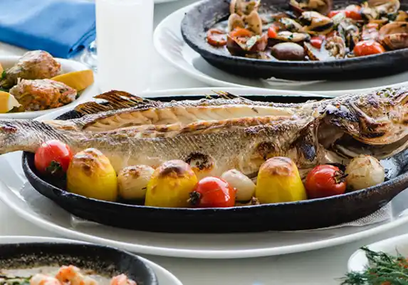 Adabeyi Restaurant Konak Pier - İzmir Mekan Rehberi