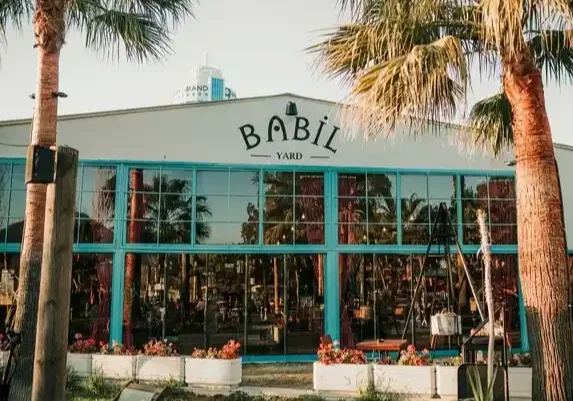 Babil Bira Bahçesi - İzmir Mekan Rehberi