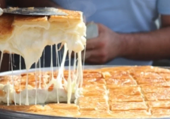 Bi Börek - İzmir Mekan Rehberi