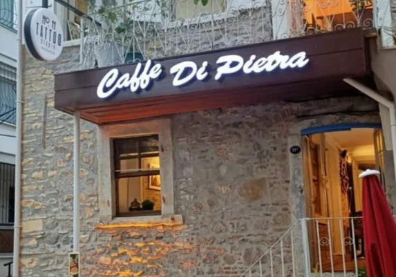 Caffe Di Pietra - İzmir Mekan Rehberi