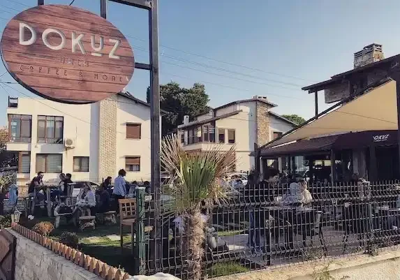 Dokuz Urla Coffee & More - İzmir Mekan Rehberi