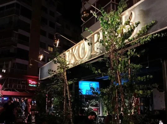 Eko Pub - İzmir Mekan Rehberi