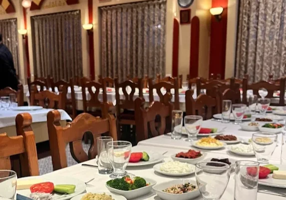 Endülüs Meyhanesi - İzmir Mekan Rehberi