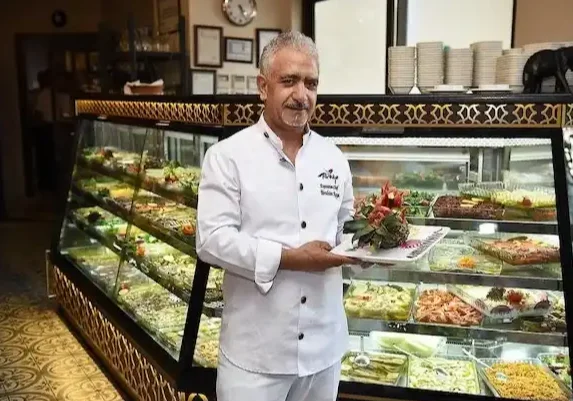 Gold Yengeç  - İzmir Mekan Rehberi