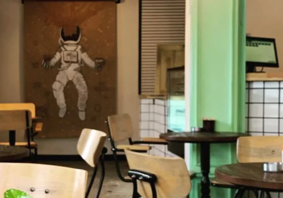 Hedera Cafe - İzmir Mekan Rehberi