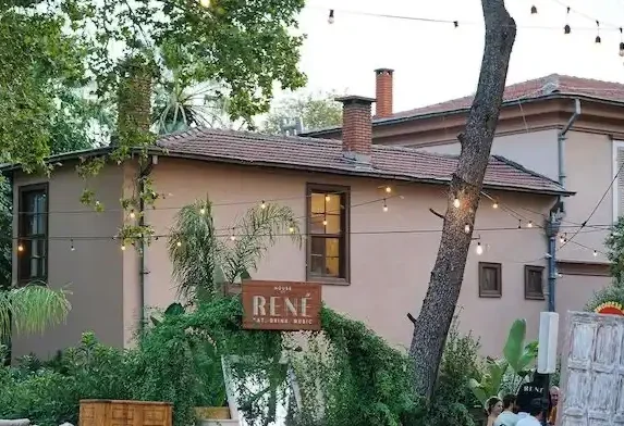 House of Rene - İzmir Mekan Rehberi
