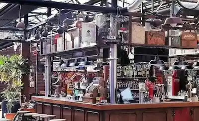 Hungry Dog Pub - İzmir Mekan Rehberi