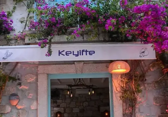 Keyifte Alaçatı - İzmir Mekan Rehberi