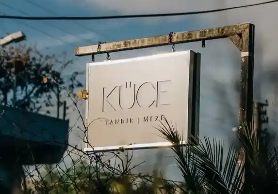 Küçe Tandır Meze - İzmir Mekan Rehberi