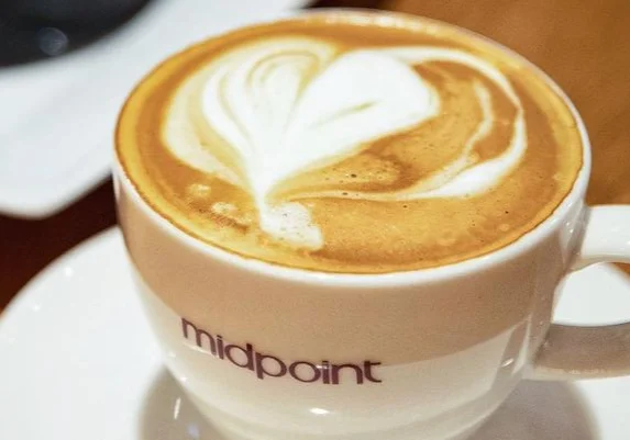 Midpoint Alsancak - İzmir Mekan Rehberi