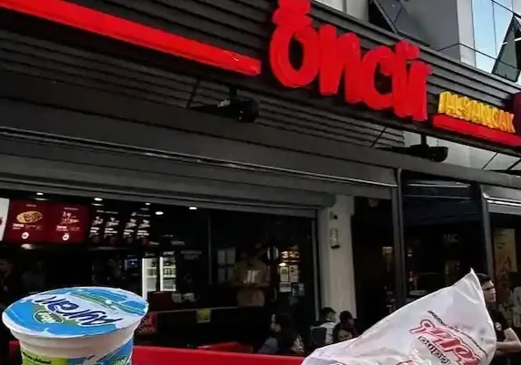 Öncü Döner Alsancak - İzmir Mekan Rehberi