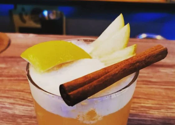 Otuz Beş Gastro & Pub - İzmir Mekan Rehberi