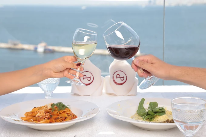 Pier Roof Restaurant Pasaport - İzmir Mekan Rehberi