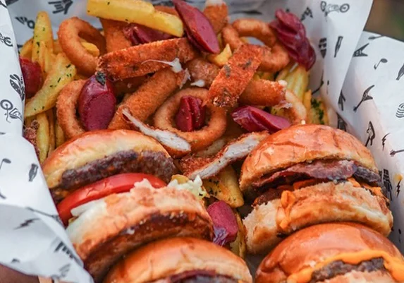 Rock'N Burger - İzmir Mekan Rehberi