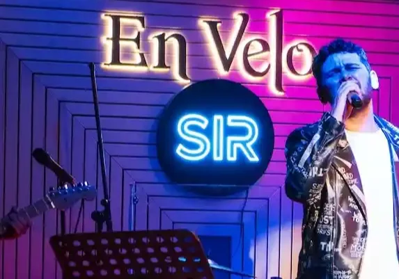 Sır & En Velo Alsancak - İzmir Mekan Rehberi