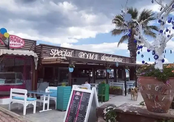 Special Roma Dondurma & Patisseria - İzmir Mekan Rehberi