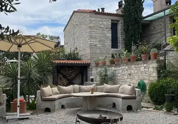 Urla Bağevi Vineyard Restaurant - İzmir Mekan Rehberi
