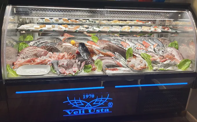 Veli Usta Körfez Restaurant - İzmir Mekan Rehberi