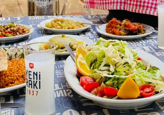 Yörük Obası Restaurant - İzmir Mekan Rehberi