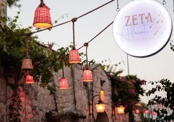Zeta Alaçatı  - İzmir Mekan Rehberi