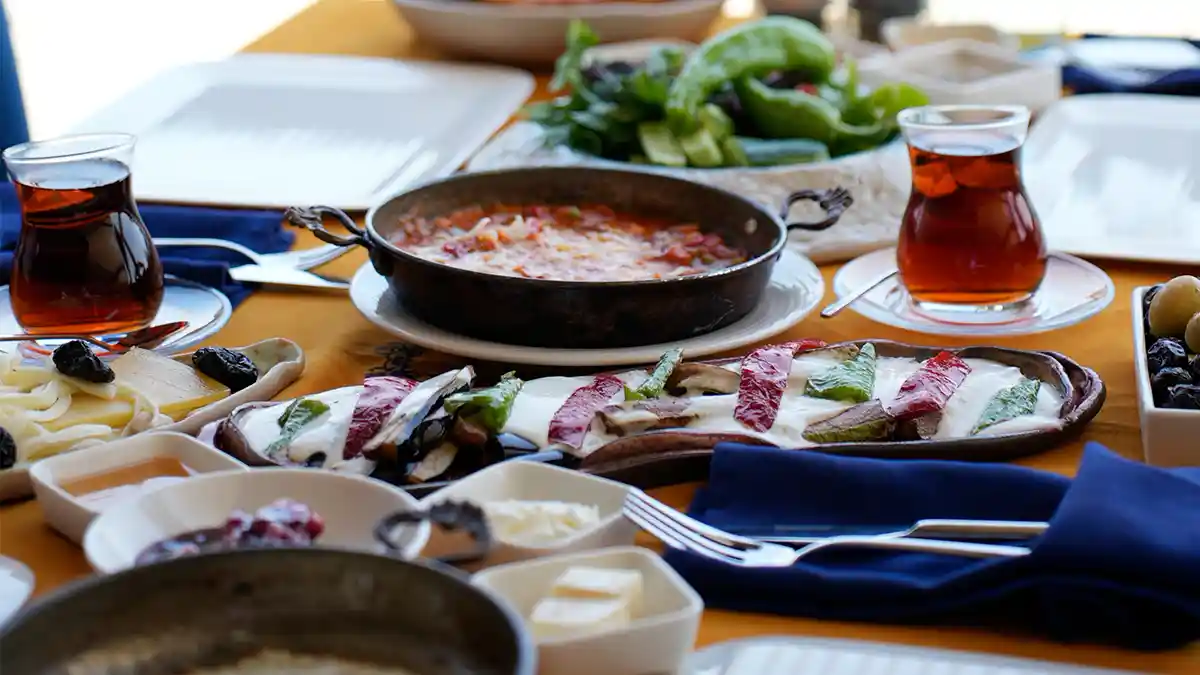 İzmir Mekan Rehberi Şehir Fırsatları