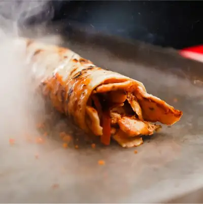 Öncü Döner Alsancak - İzmir Mekan Rehberi