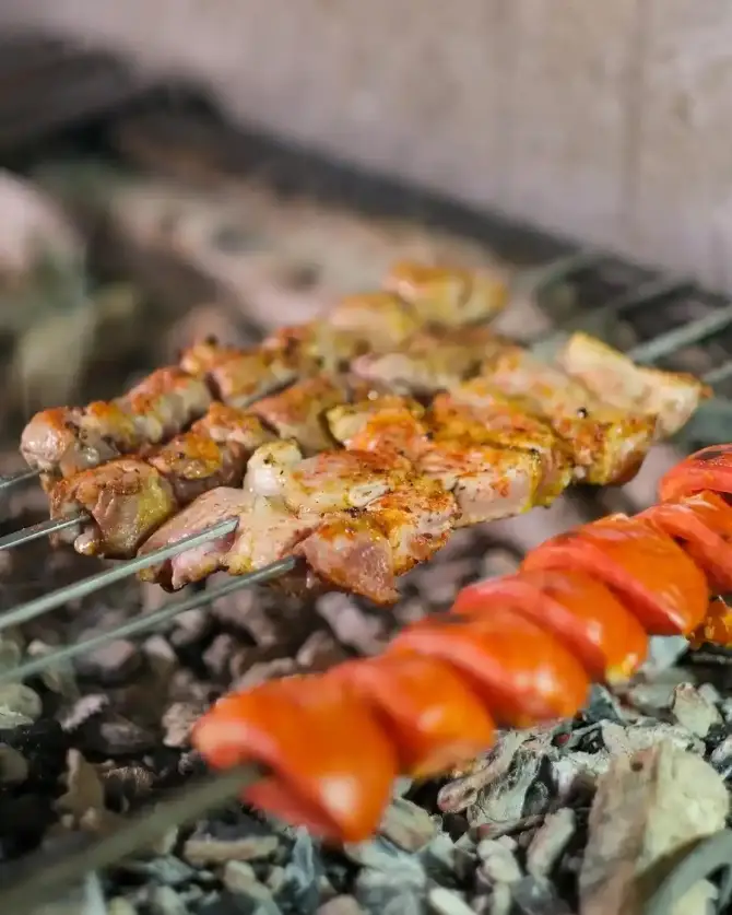 Üstat Kebap İzmir - İzmir Mekan Rehberi