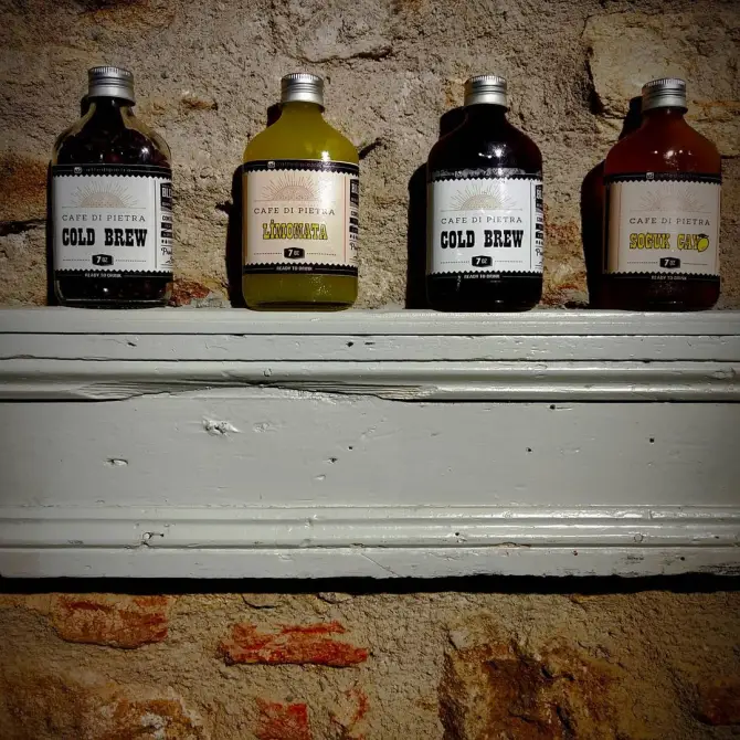 Caffe Di Pietra - İzmir Mekan Rehberi
