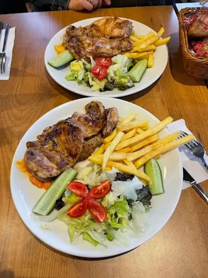 1453 Osmanlı Cafe Konak - İzmir Mekan Rehberi