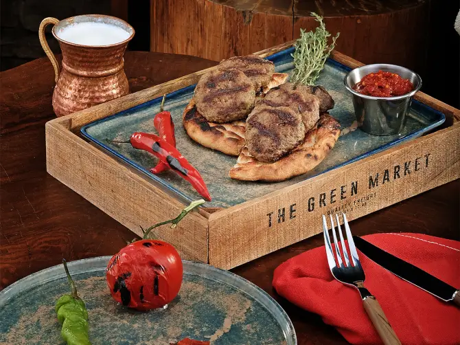 Mr Gürkan Steakhouse Hilltown - İzmir Mekan Rehberi