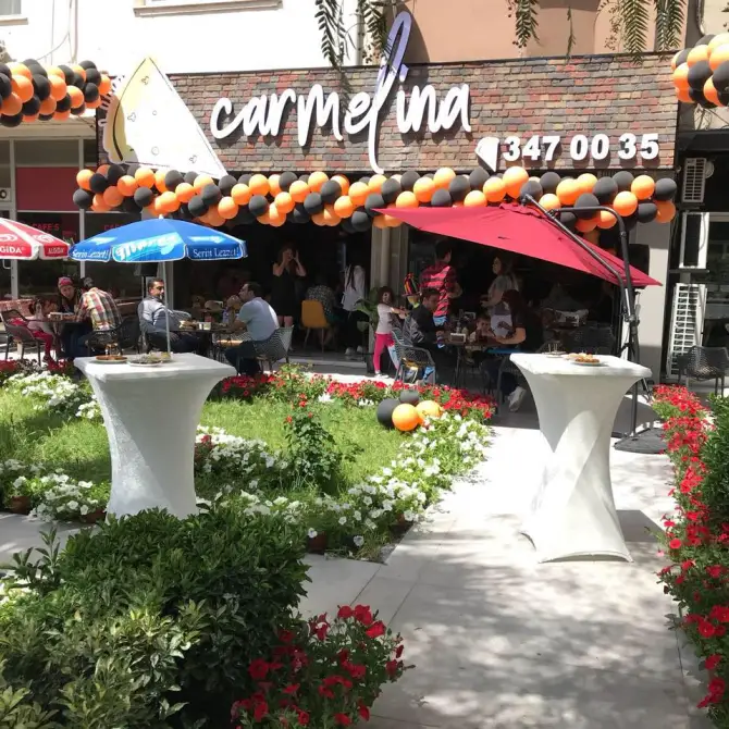 Carmelina Pizza - İzmir Mekan Rehberi
