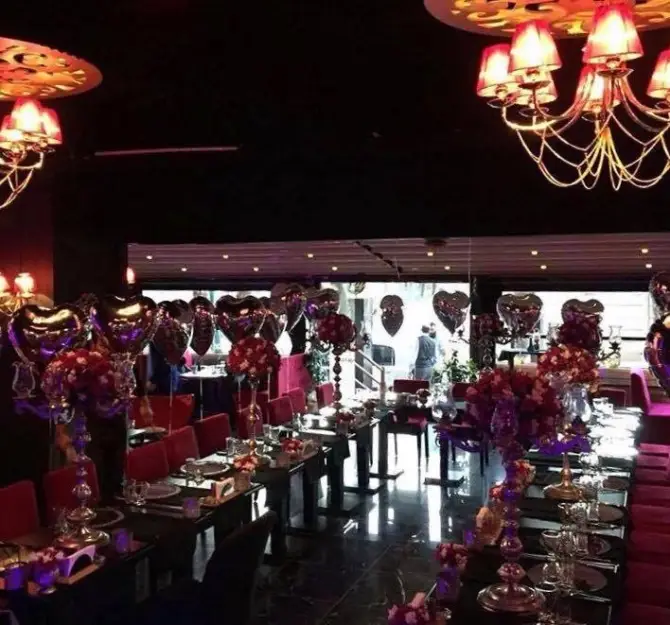 Zilli Meyhane Bornova - İzmir Mekan Rehberi