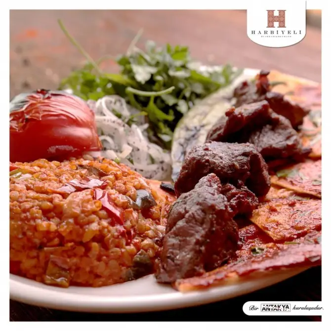 Harbiyeli Ocakbaşı - İzmir Mekan Rehberi
