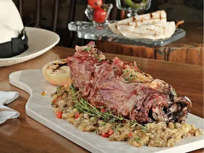 Mr Gürkan Steakhouse Hilltown fotoğraf 5 - İzmir Mekan Rehberi