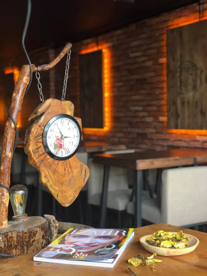 Odun Bar - İzmir Mekan Rehberi