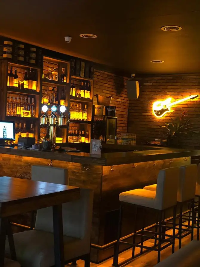 Odun Bar - İzmir Mekan Rehberi