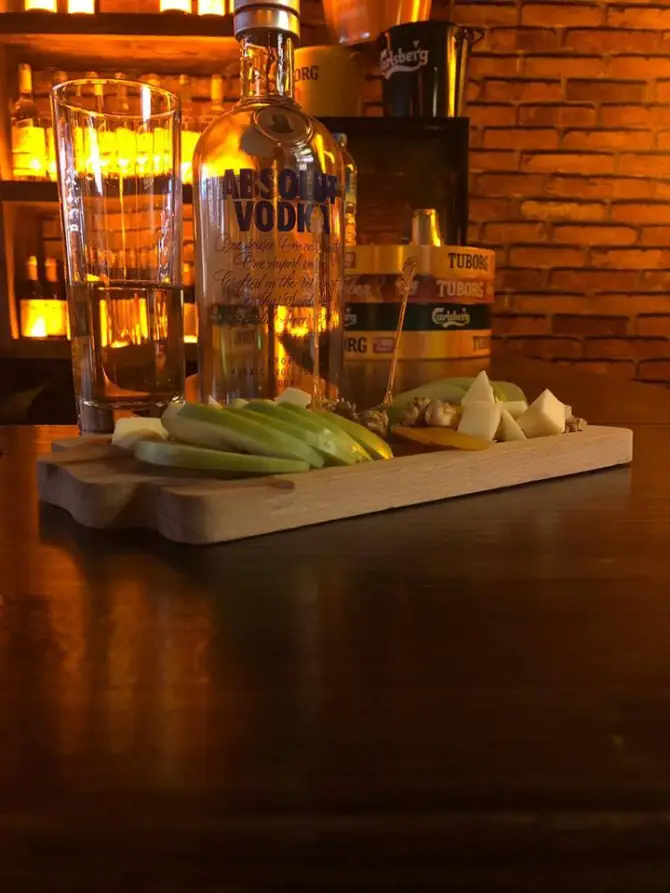 Odun Bar - İzmir Mekan Rehberi