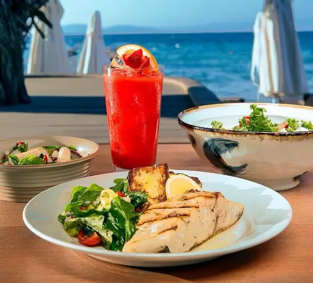 7800 Çeşme Residence & Hotel & Beach Club - İzmir Mekan Rehberi