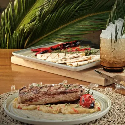Mr Gürkan Steakhouse Hilltown fotoğraf 8 - İzmir Mekan Rehberi