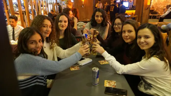 Biralem Pub - İzmir Mekan Rehberi