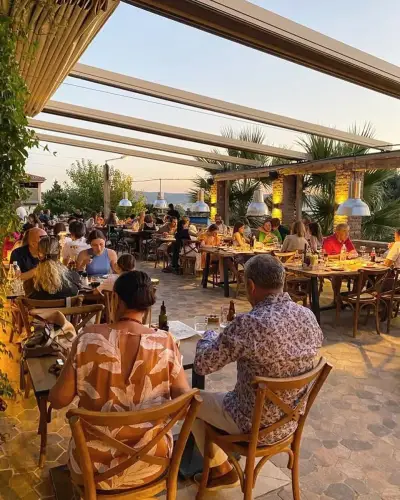 Kolburano's Çeşme fotoğraf 4 - İzmir Mekan Rehberi