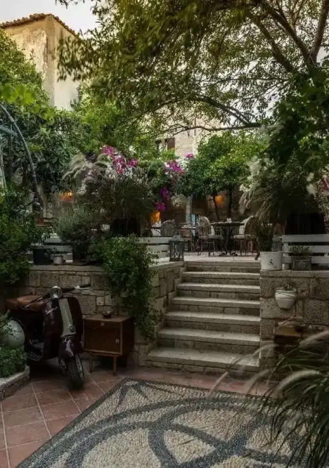 Agrilia Restoran  - İzmir Mekan Rehberi