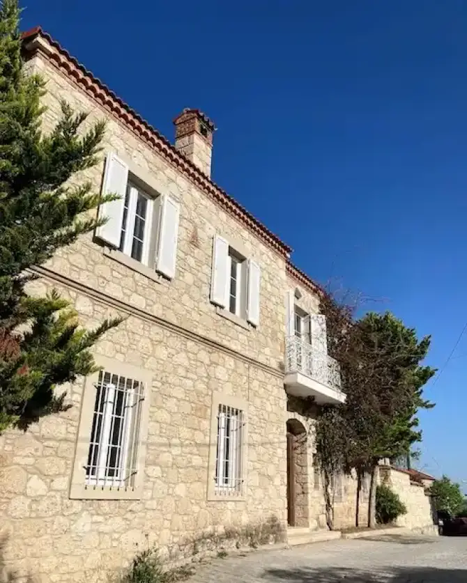 Agrilia Restoran  - İzmir Mekan Rehberi