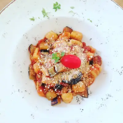 Al Dente Makarna&Mantı fotoğraf 2 - İzmir Mekan Rehberi