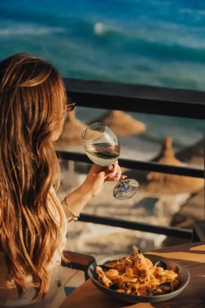 Al Mare Beach - İzmir Mekan Rehberi