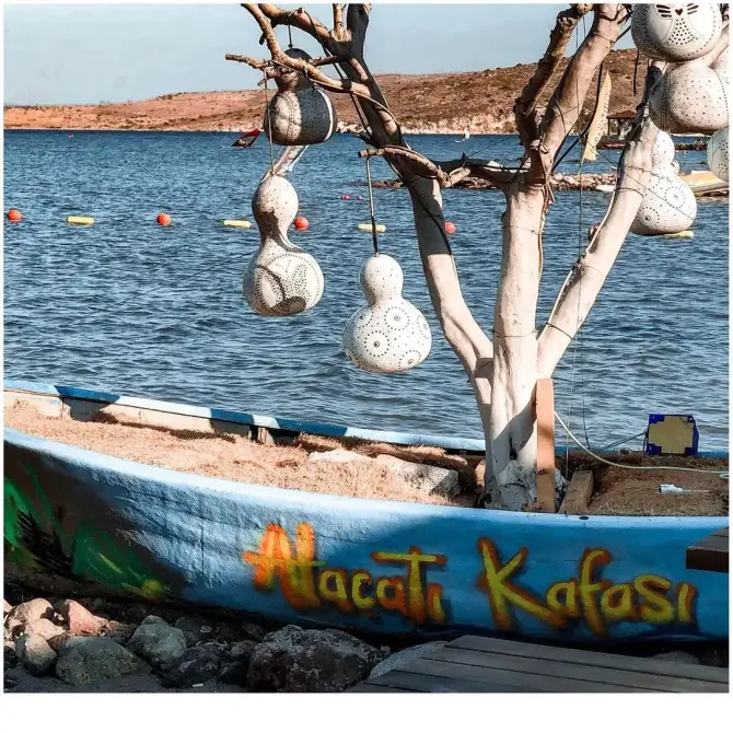 Alaçatı Kafası - İzmir Mekan Rehberi