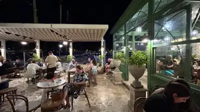 Alaköy Pastanesi Çeşme - İzmir Mekan Rehberi