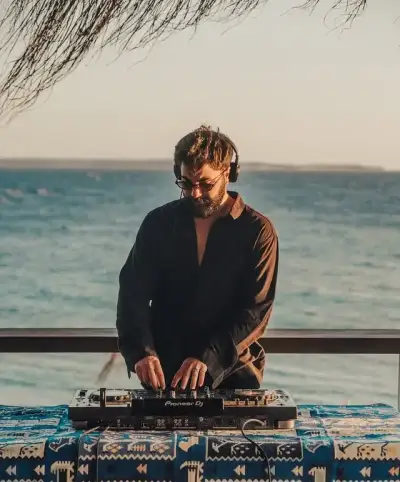 Al Mare Beach fotoğraf 3 - İzmir Mekan Rehberi
