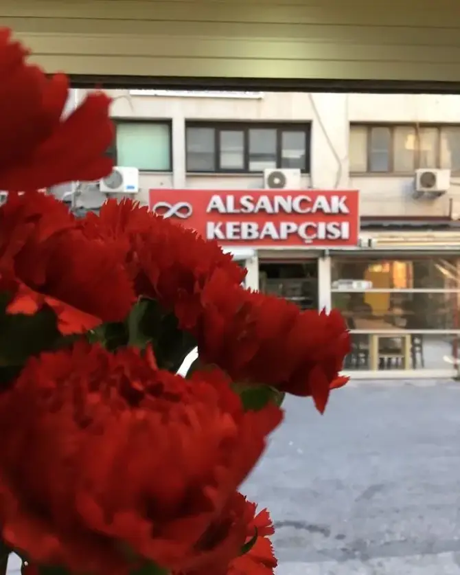 Alsancak Kebapçısı  - İzmir Mekan Rehberi