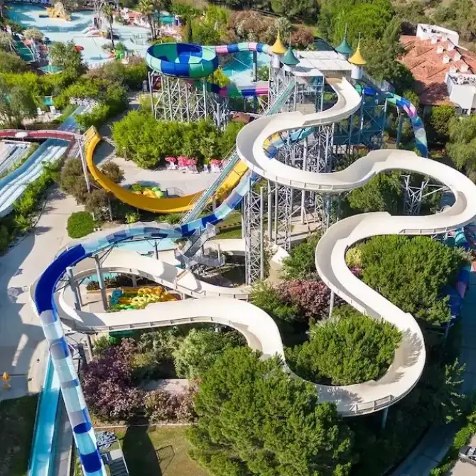Aqua Fantasy Aquapark - İzmir Mekan Rehberi